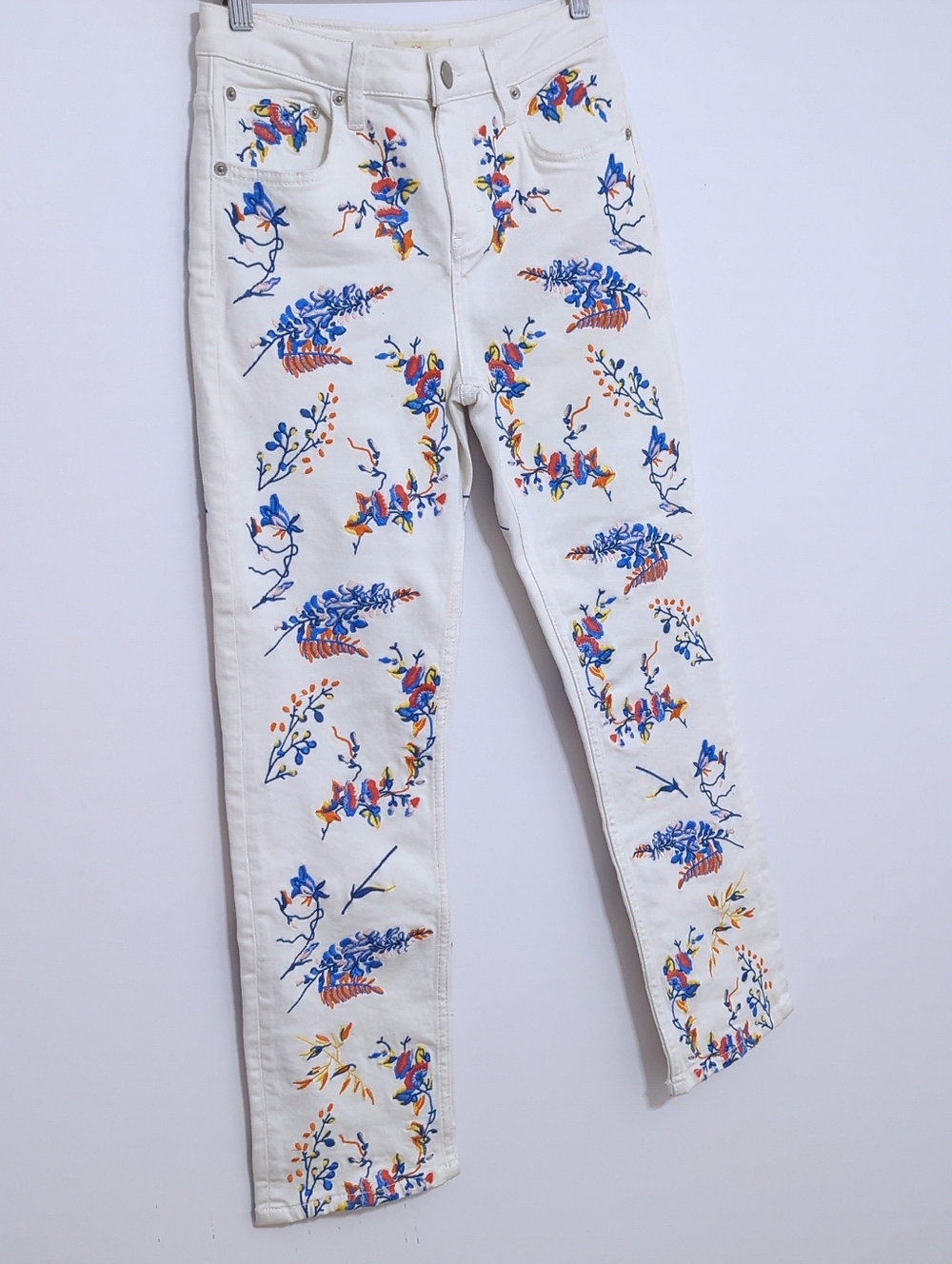 NWT Maje Pia White Embroidered Floral Cropped Straight Jeans Size 4 - Picture 5 of 10